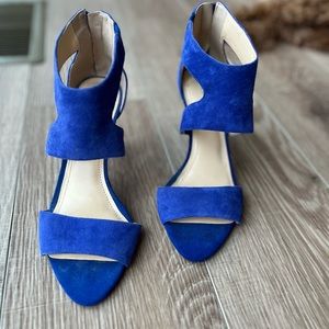 BCBG blue high heels